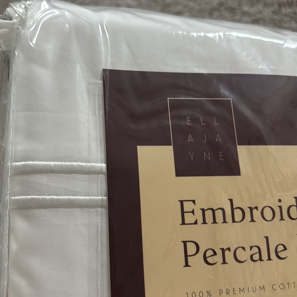 Ella Jayne Embroidered Cotton Percale 3-Pc Full/Queen Duvet Set - Picture 7 of 7